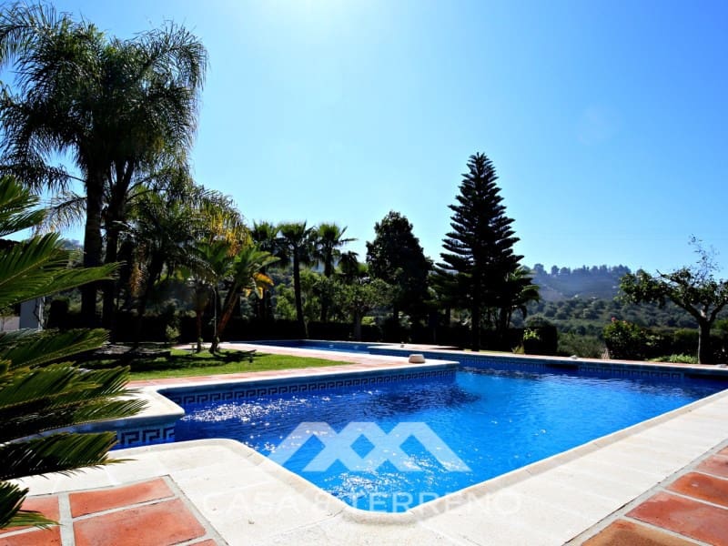 9 soverom Gjestgiveri/B&B til salgs i Frigiliana med svømmebasseng - € 3 200 000 (Ref: 8187469)