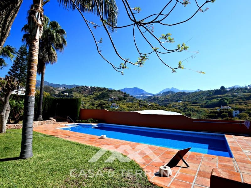 9 soverom Gjestgiveri/B&B til salgs i Frigiliana med svømmebasseng - € 3 200 000 (Ref: 8187469)