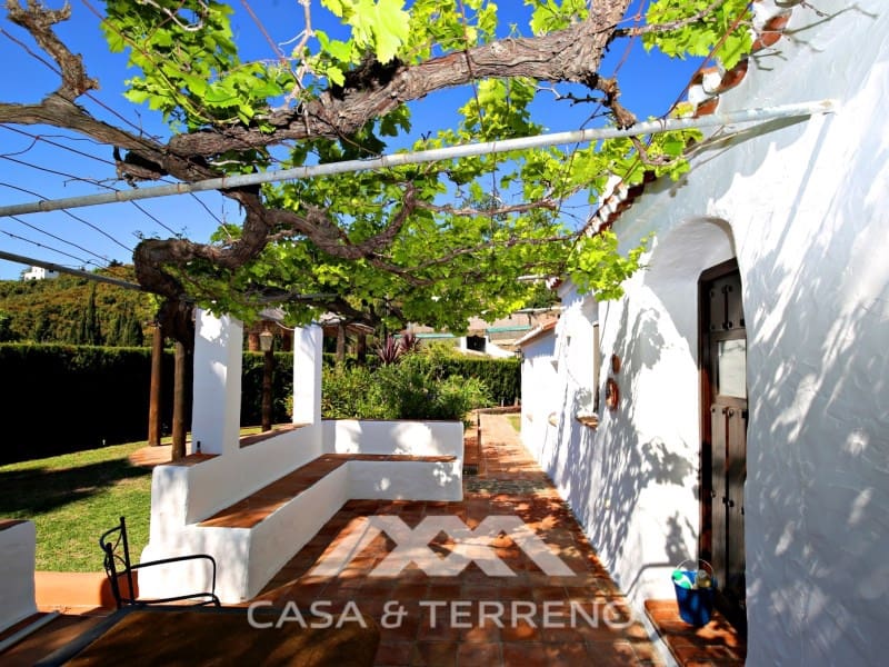 9 soverom Gjestgiveri/B&B til salgs i Frigiliana med svømmebasseng - € 3 200 000 (Ref: 8187469)