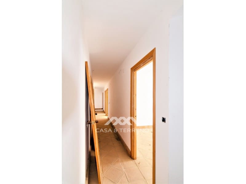 12 soveværelse Guesthouse/B & B til salg i Vinuela med garage - € 399.999 (Ref: 8211688)