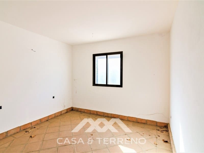 12 soveværelse Guesthouse/B & B til salg i Vinuela med garage - € 399.999 (Ref: 8211688)