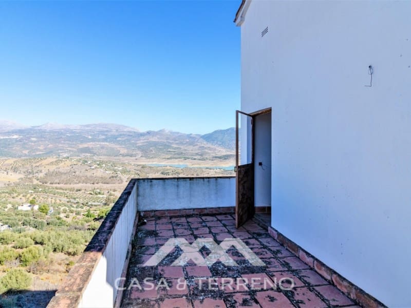 12 soveværelse Guesthouse/B & B til salg i Vinuela med garage - € 399.999 (Ref: 8211688)