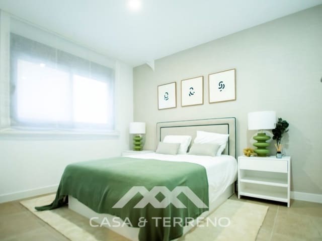 4 soverom Villa til salgs i Rincón de la Victoria med svømmebasseng garasje - € 705 000 (Ref: 8216162)