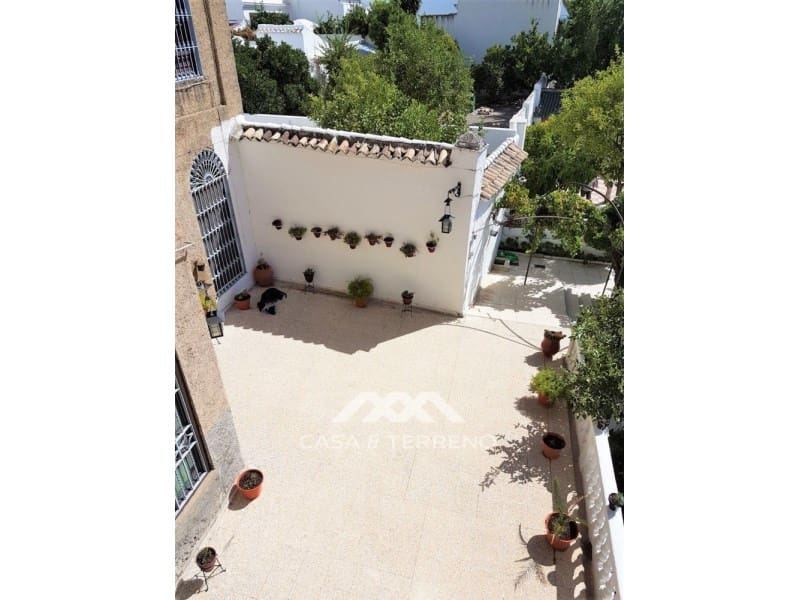 13 soveværelse Guesthouse/B & B til salg i Rute med swimmingpool - € 750.000 (Ref: 8220747)