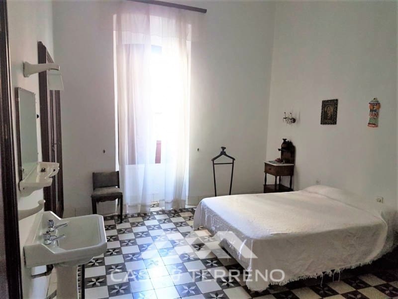 13 soveværelse Guesthouse/B & B til salg i Rute med swimmingpool - € 750.000 (Ref: 8220747)