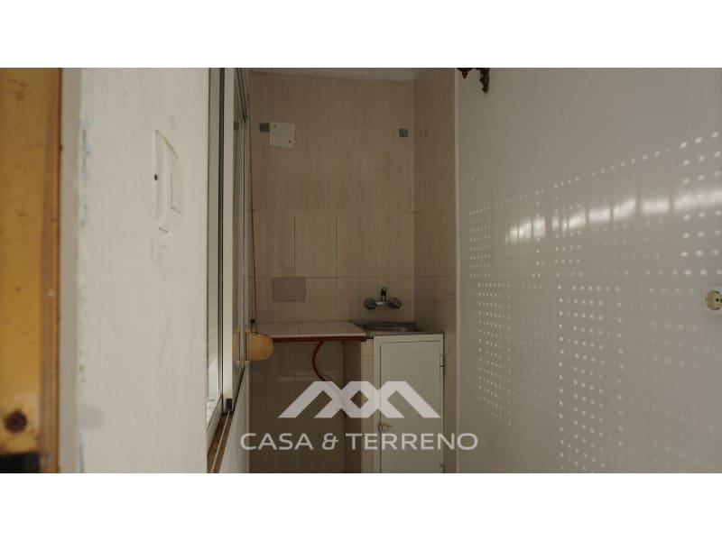 10 slaapkamer Gastenverblijf/B&B te koop in Caleta de Velez met garage - € 585.000 (Ref: 8253991)