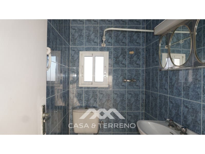 10 slaapkamer Gastenverblijf/B&B te koop in Caleta de Velez met garage - € 585.000 (Ref: 8253991)