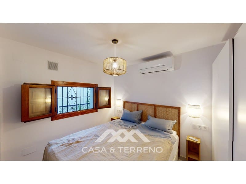 2 chambre Maison de Ville à vendre à Caleta de Velez - 350 000 € (Ref: 8300855)