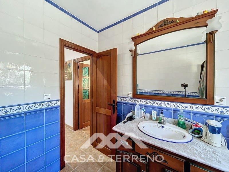 4 slaapkamer Finca/Landhuis te koop in Competa - € 370.000 (Ref: 8311604)