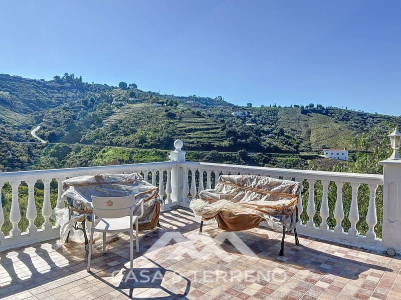 4 slaapkamer Finca/Landhuis te koop in Competa - € 370.000 (Ref: 8311604)