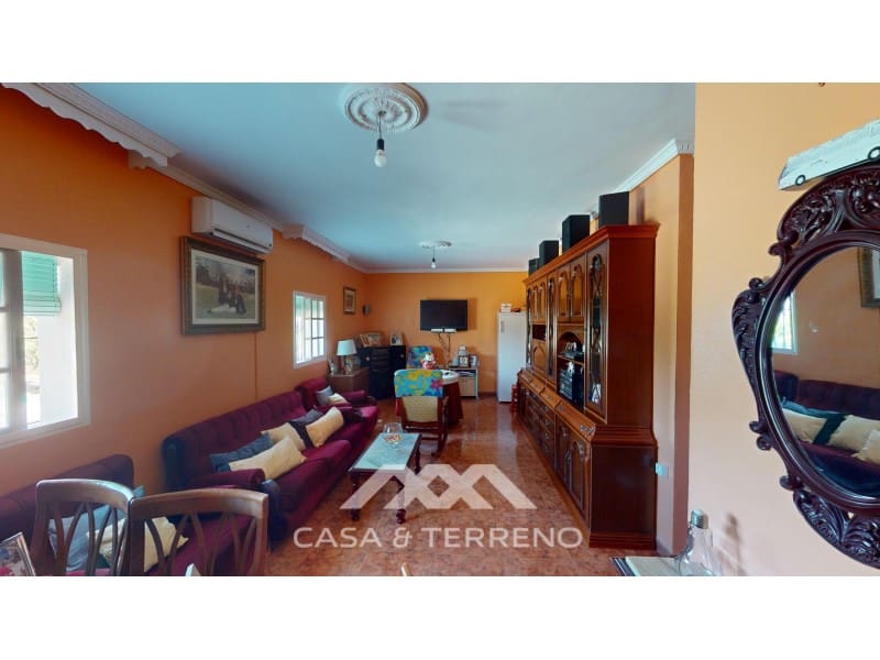 3 soveværelse Finca/Landehus til salg i Benamocarra - € 299.000 (Ref: 8311606)