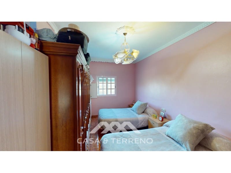 3 soveværelse Finca/Landehus til salg i Benamocarra - € 299.000 (Ref: 8311606)