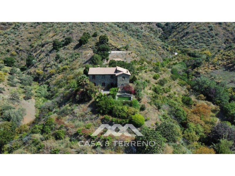 7 soveværelse Villa til salg i Moclinejo med swimmingpool - € 960.000 (Ref: 8322848)