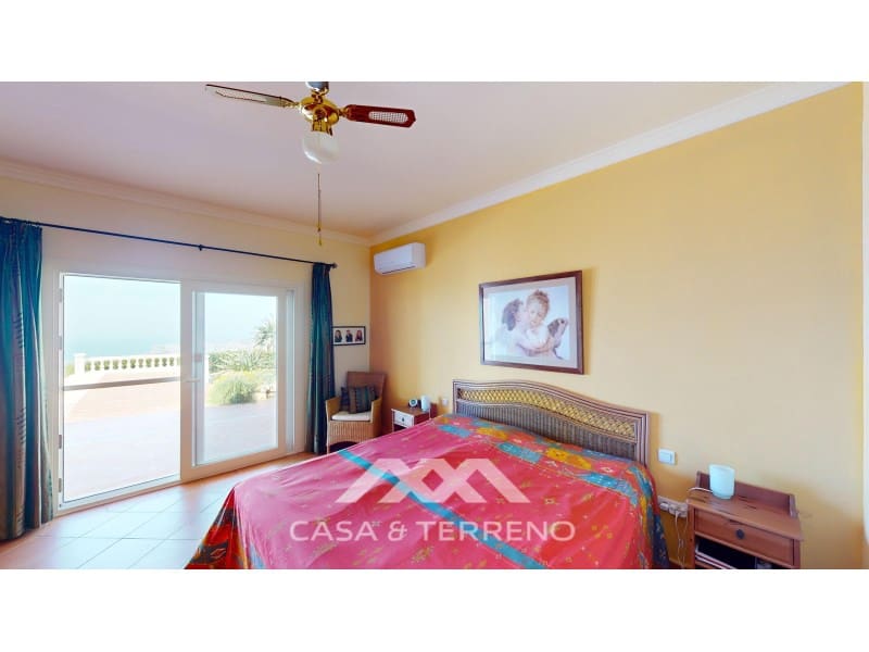 3 soveværelse Villa til salg i Algarrobo med swimmingpool - € 875.000 (Ref: 8383269)