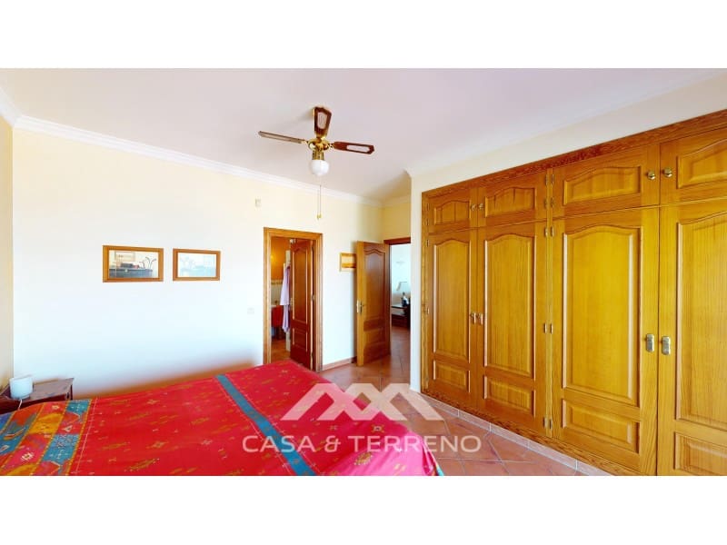 3 soveværelse Villa til salg i Algarrobo med swimmingpool - € 875.000 (Ref: 8383269)