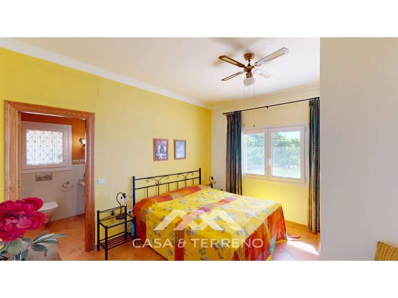 3 soveværelse Villa til salg i Algarrobo med swimmingpool - € 875.000 (Ref: 8383269)