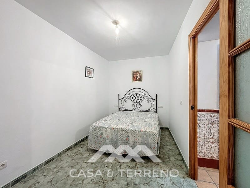 4 slaapkamer Huis te koop in Archez - € 239.000 (Ref: 8403747)