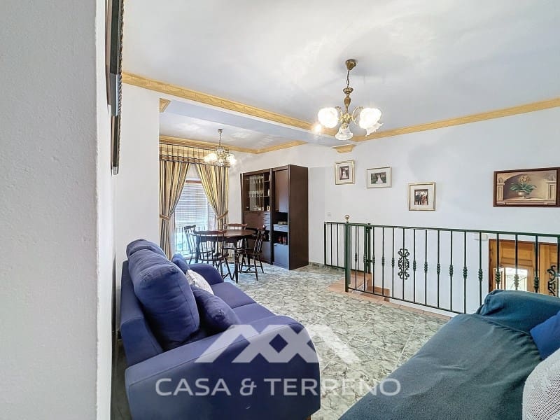 4 slaapkamer Huis te koop in Archez - € 239.000 (Ref: 8403747)