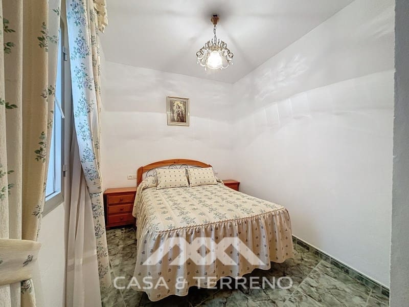 4 slaapkamer Huis te koop in Archez - € 239.000 (Ref: 8403747)