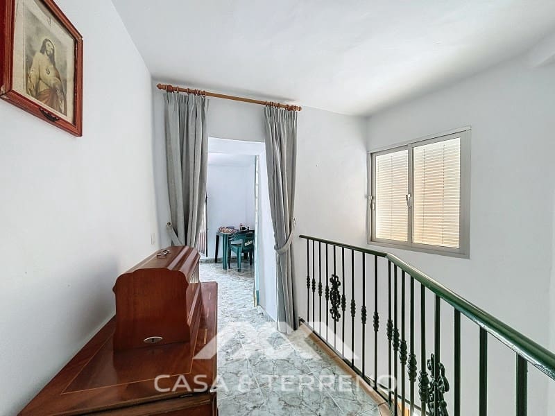 4 slaapkamer Huis te koop in Archez - € 239.000 (Ref: 8403747)