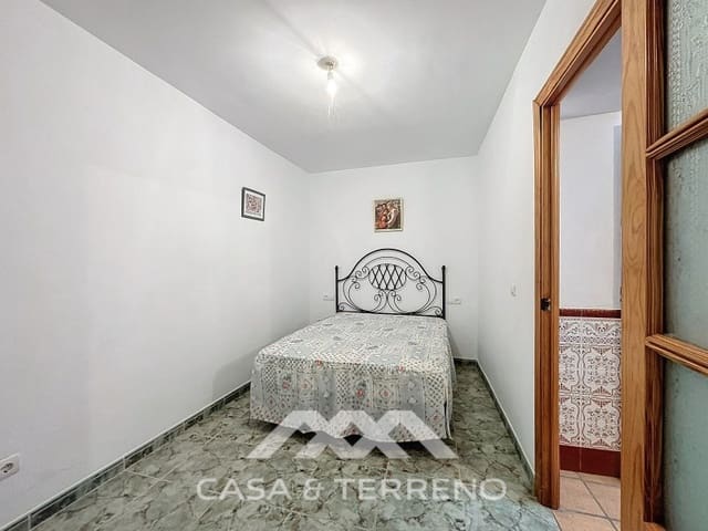 4 slaapkamer Huis te koop in Archez - € 239.000 (Ref: 8403747)