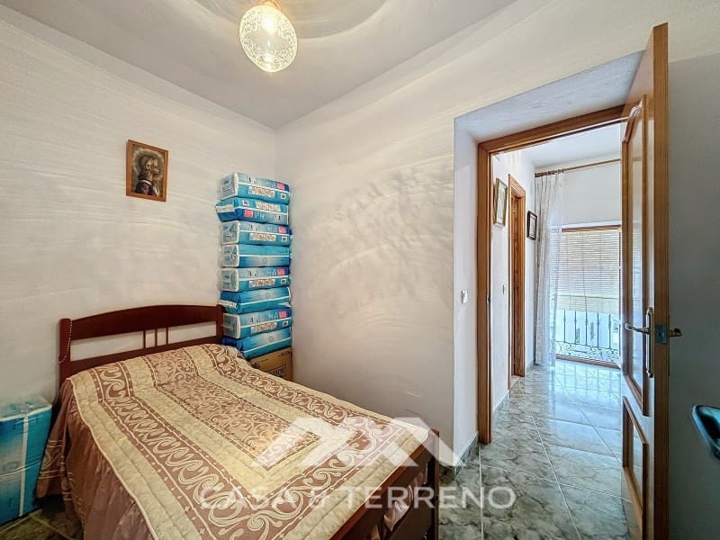 4 slaapkamer Huis te koop in Archez - € 239.000 (Ref: 8403747)