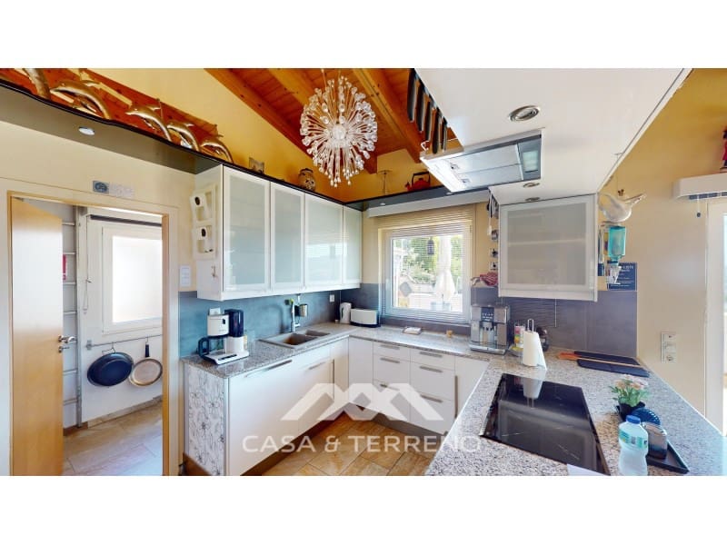 4 slaapkamer Villa te koop in Frigiliana met zwembad garage - € 880.000 (Ref: 8430529)