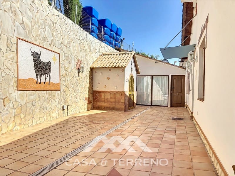 4 slaapkamer Villa te koop in Frigiliana met zwembad garage - € 880.000 (Ref: 8430529)
