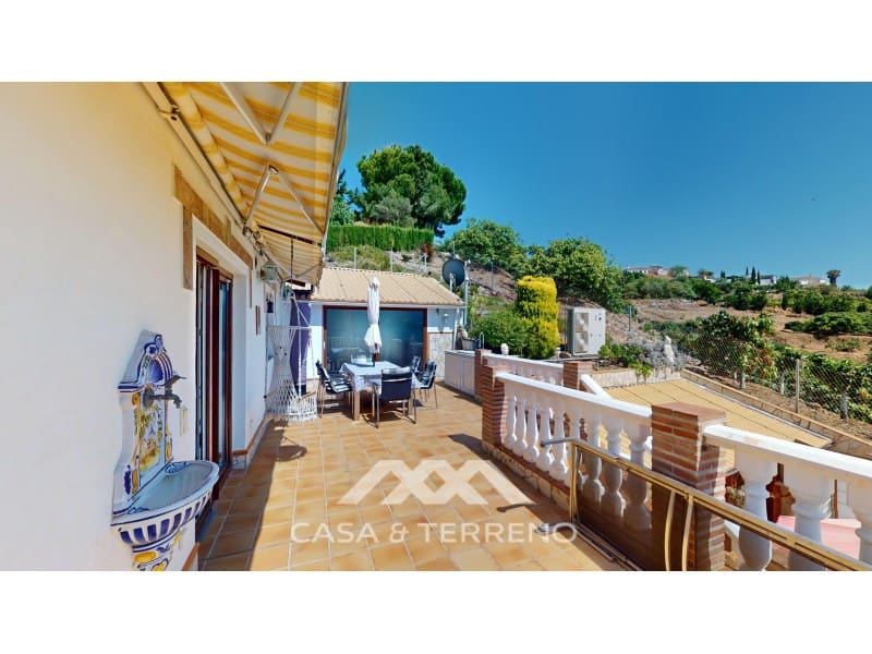 4 slaapkamer Villa te koop in Frigiliana met zwembad garage - € 880.000 (Ref: 8430529)
