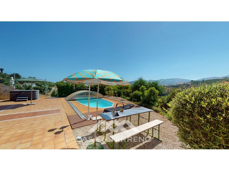 4 slaapkamer Villa te koop in Frigiliana met zwembad garage - € 880.000 (Ref: 8430529)