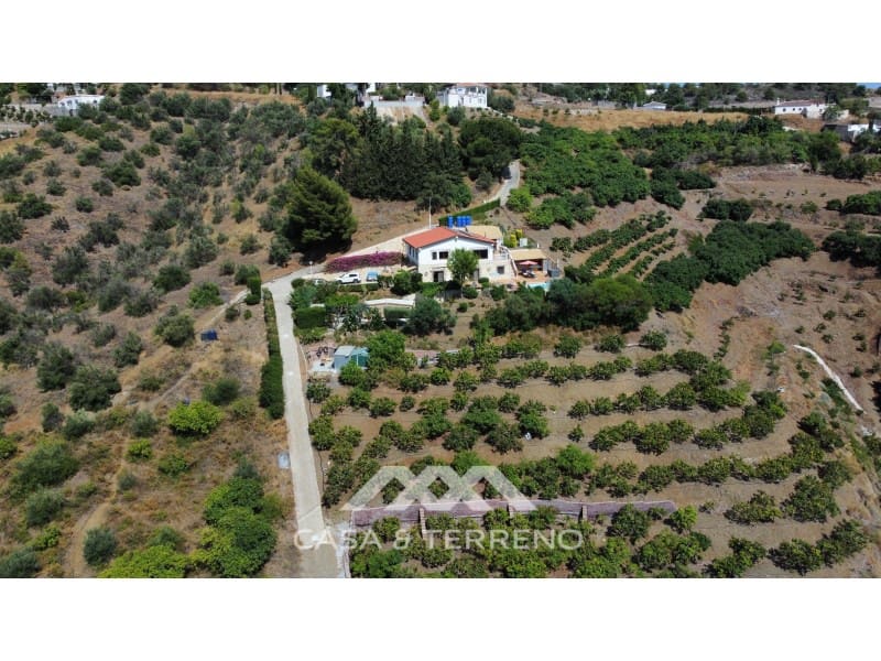 4 slaapkamer Villa te koop in Frigiliana met zwembad garage - € 880.000 (Ref: 8430529)