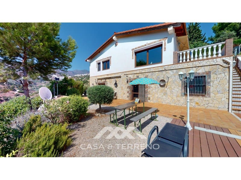 4 slaapkamer Villa te koop in Frigiliana met zwembad garage - € 880.000 (Ref: 8430529)