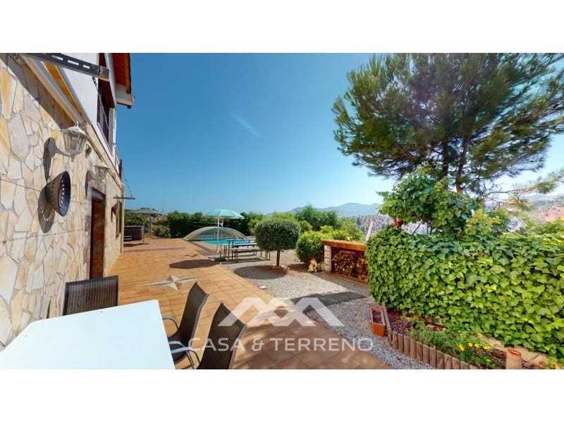 4 slaapkamer Villa te koop in Frigiliana met zwembad garage - € 880.000 (Ref: 8430529)