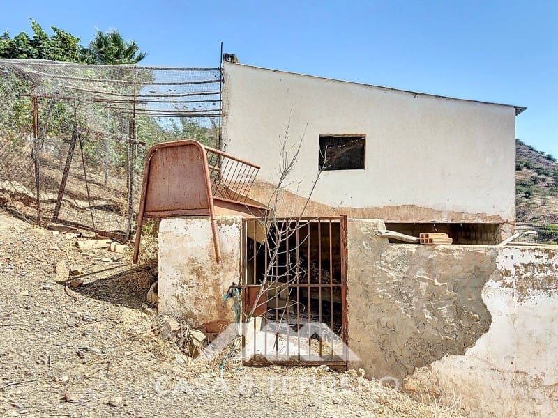 4 soveværelse Finca/Landehus til salg i Comares - € 138.000 (Ref: 8472752)