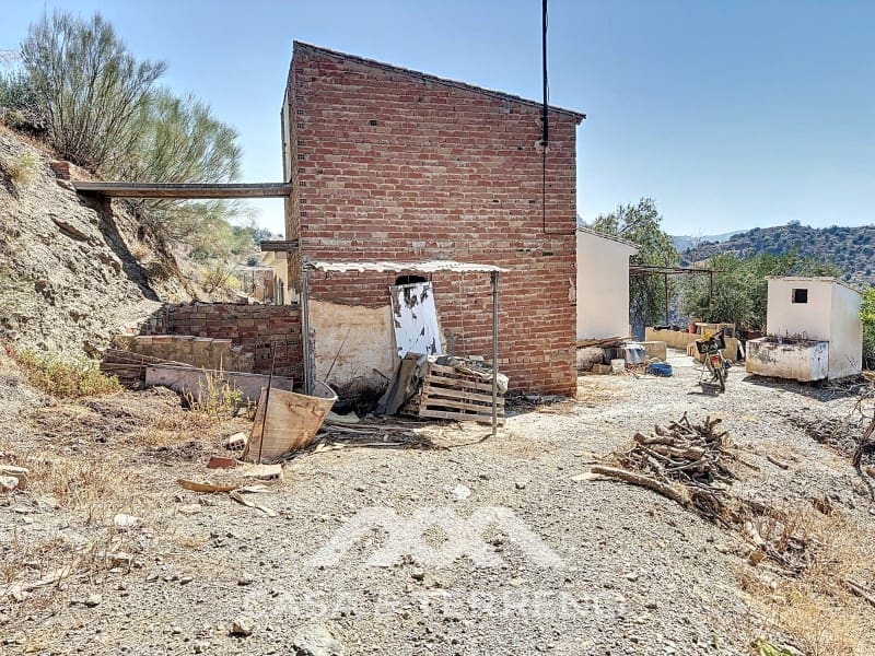 4 soveværelse Finca/Landehus til salg i Comares - € 138.000 (Ref: 8472752)