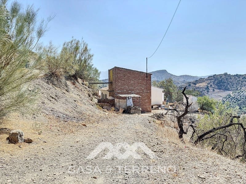 4 soveværelse Finca/Landehus til salg i Comares - € 138.000 (Ref: 8472752)