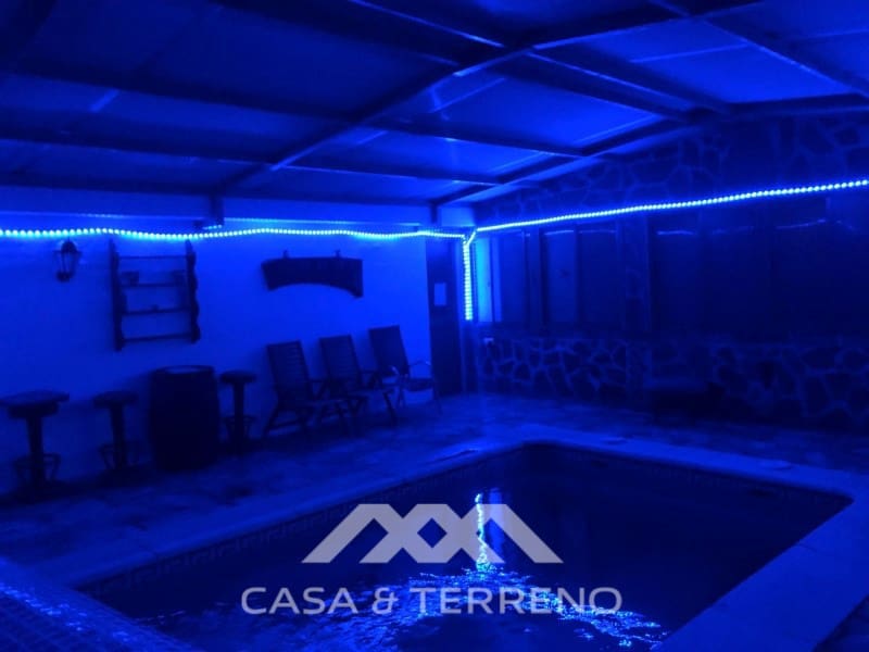 3 sovrum Villa till salu i Sayalonga med pool garage - 390 000 € (Ref: 8487864)