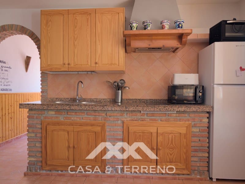 3 sovrum Villa till salu i Sayalonga med pool garage - 390 000 € (Ref: 8487864)