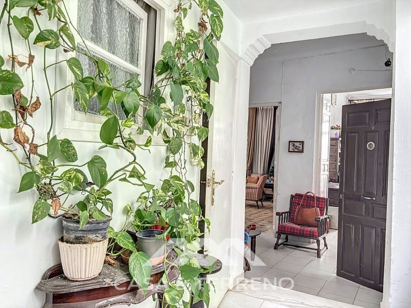 10 bedroom Guesthouse/B & B for sale in Velez-Malaga - € 375,000 (Ref: 8489098)