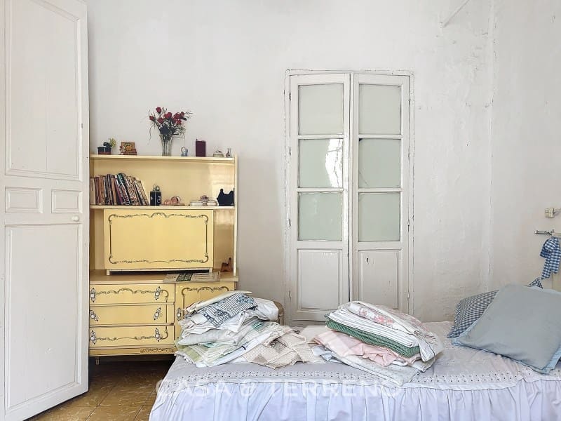 10 bedroom Guesthouse/B & B for sale in Velez-Malaga - € 375,000 (Ref: 8489098)