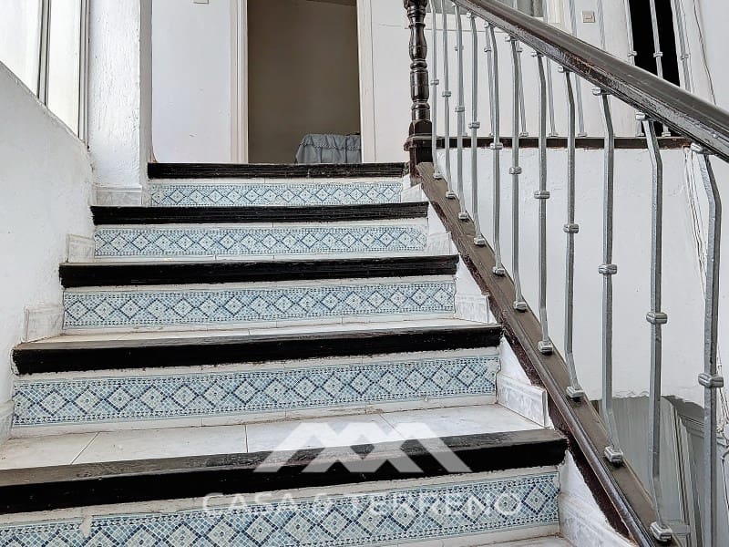 10 bedroom Guesthouse/B & B for sale in Velez-Malaga - € 375,000 (Ref: 8489098)