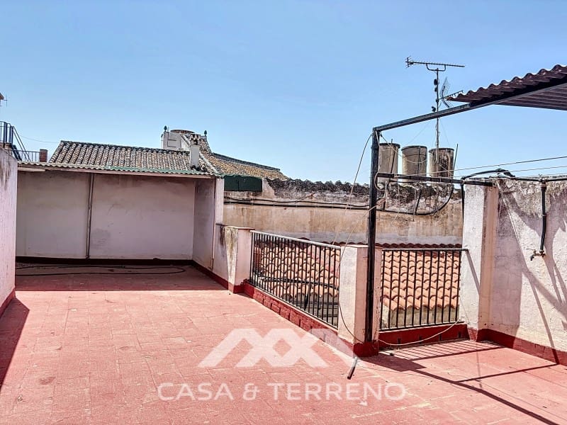 10 bedroom Guesthouse/B & B for sale in Velez-Malaga - € 375,000 (Ref: 8489098)
