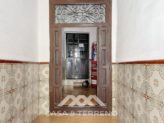 10 bedroom Guesthouse/B & B for sale in Vélez-Málaga - € 375,000 (Ref: 8489098)