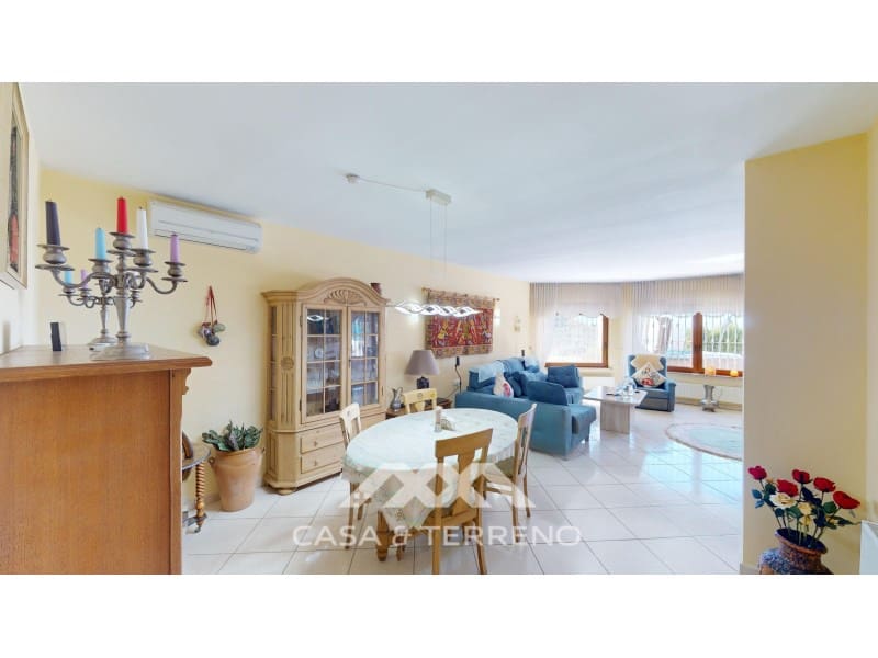 7 soverom Gjestgiveri/B&B til salgs i Iznate med svømmebasseng garasje - € 1 352 000 (Ref: 8490937)