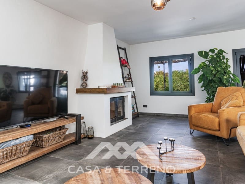 3 soveværelse Villa til salg i Velez-Malaga med garage - € 1.225.000 (Ref: 8498990)