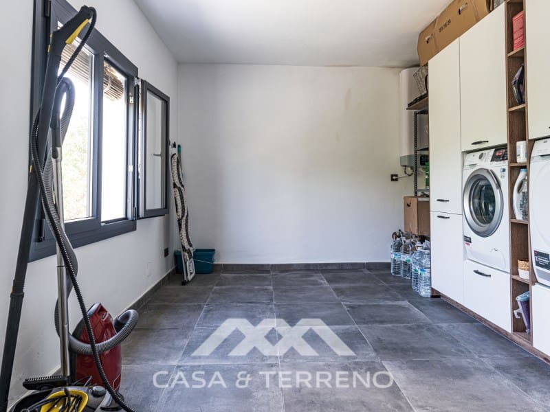 3 soveværelse Villa til salg i Velez-Malaga med garage - € 1.225.000 (Ref: 8498990)