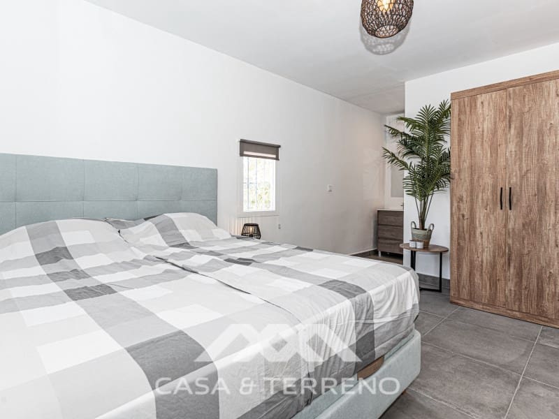 3 soveværelse Villa til salg i Velez-Malaga med garage - € 1.225.000 (Ref: 8498990)