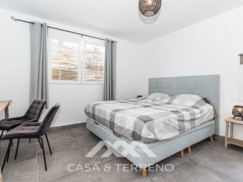 3 soveværelse Villa til salg i Velez-Malaga med garage - € 1.225.000 (Ref: 8498990)