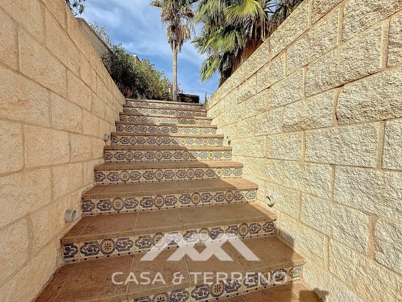 4 soveværelse Guesthouse/B & B til salg i Periana med swimmingpool garage - € 742.000 (Ref: 8539621)