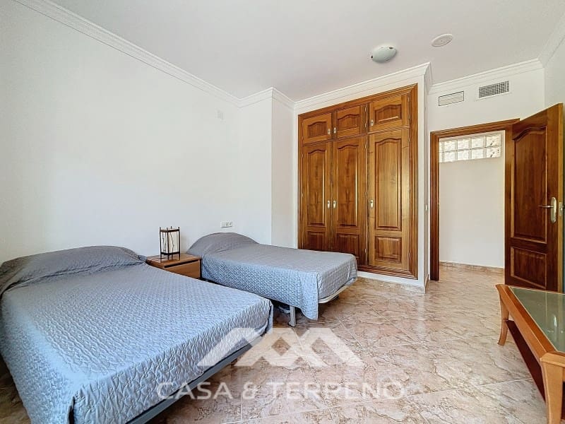 4 soveværelse Guesthouse/B & B til salg i Periana med swimmingpool garage - € 742.000 (Ref: 8539621)